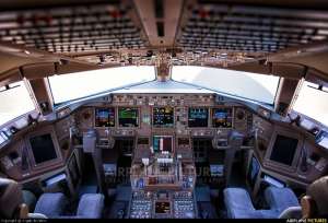 Glass Cockpit, Boeing 777